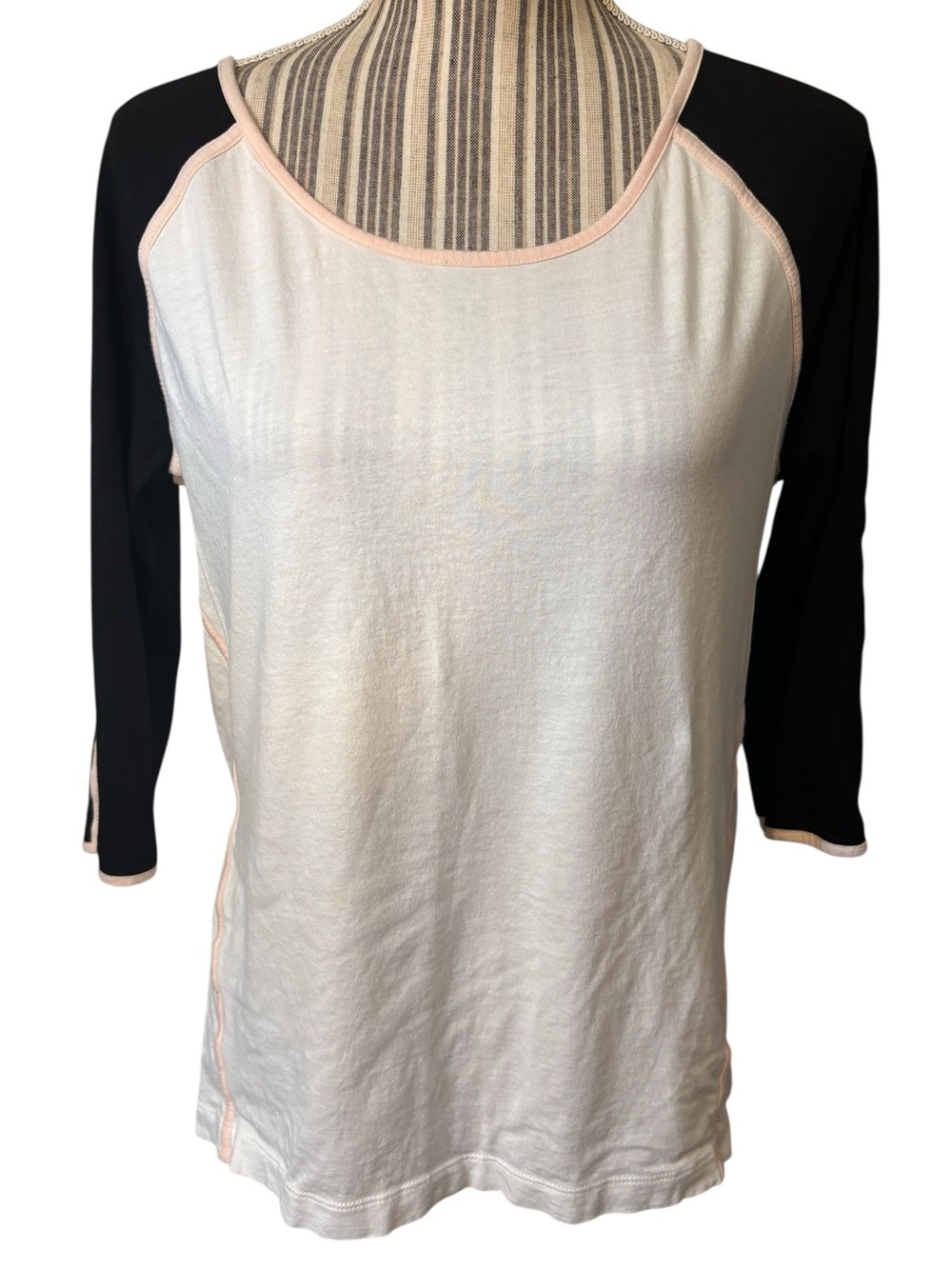 Express Top Medium White Scoop Neck Raglan with Black 3/4 Sleeves and Pink Trim
